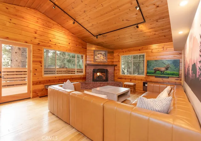 Homes for sale in Pine Mountain Club, CA | 2300 Cypress Wy, Pine Mountain Club, CA 93222 | MLS# SR26110725