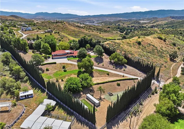 70th image of 30414 Sloan Canyon, Castaic, CA 91384 | MLS# SR26110758