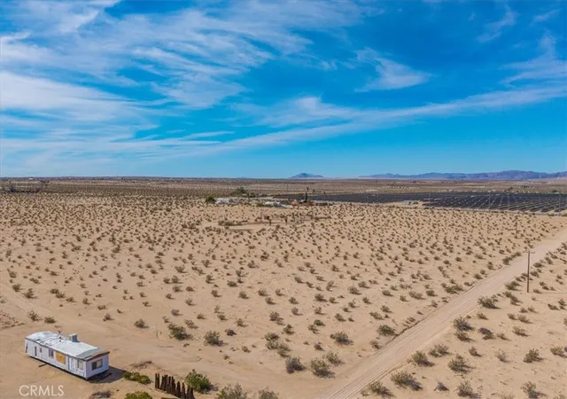 2nd image of 3888 Desert Heights Dr, Twentynine Palms, CA 92277 | MLS# JT26107706