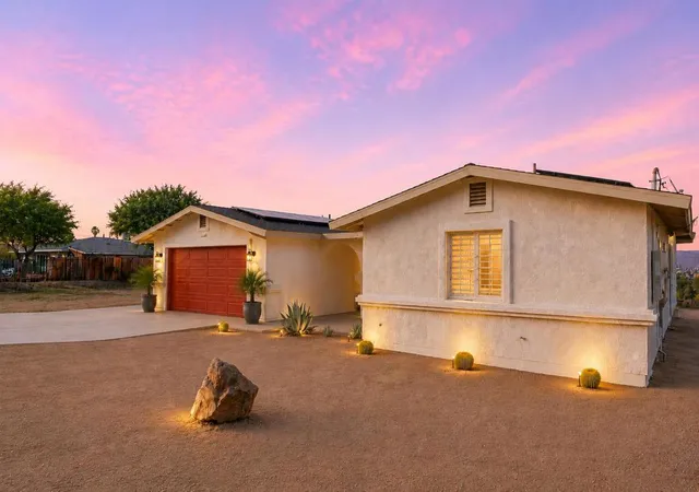 3rd image of 61746 Crest Cir Dr, Joshua Tree, CA 92252 | MLS# 219148168DA