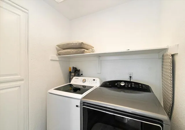 42nd image of 61746 Crest Cir Dr, Joshua Tree, CA 92252 | MLS# 219148168DA