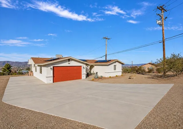 5th image of 61746 Crest Cir Dr, Joshua Tree, CA 92252 | MLS# 219148168DA