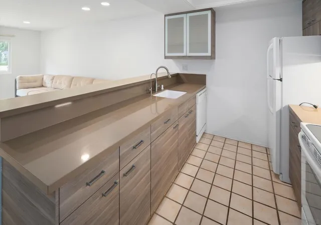 3rd image of 10737 San Diego Mission Rd#106 #106, San Diego, CA 92108 | MLS# 260012346SD
