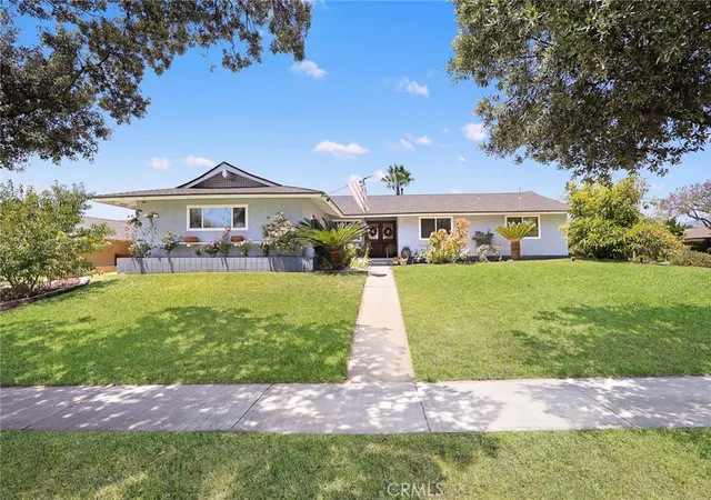 Homes for sale in Claremont, CA | 1629 Sumner Ave, Claremont, CA 91711 | MLS# CV26110807