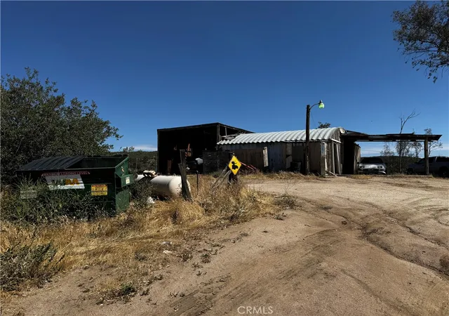 Homes for sale in Hemet, CA | 42600 Duer, Hemet, CA 92544 | MLS# SW26110969