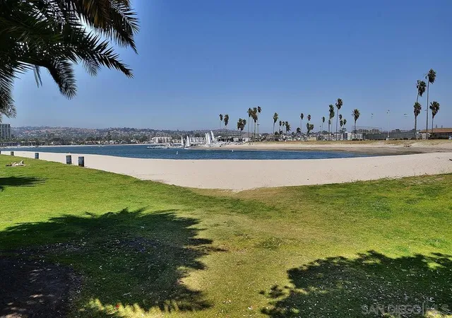 74th image of 3828 Riviera Dr #2B, San Diego, CA 92109 | MLS# 260012355SD