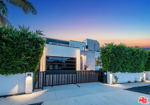 2nd image of 7303 W 89th St, Los Angeles, CA 90045 | MLS# 26835635