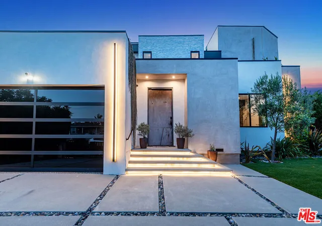3rd image of 7303 W 89Th St, Los Angeles, CA 90045 | MLS# 26835635