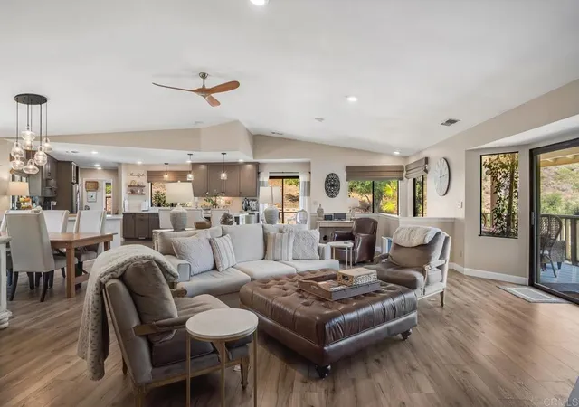 2nd image of 2103 Margarita Glen, Fallbrook, CA 92028 | MLS# NDP2604917
