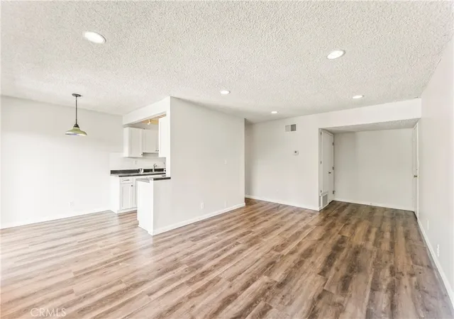 3rd image of 985 S Idaho St, La Habra, CA 90631