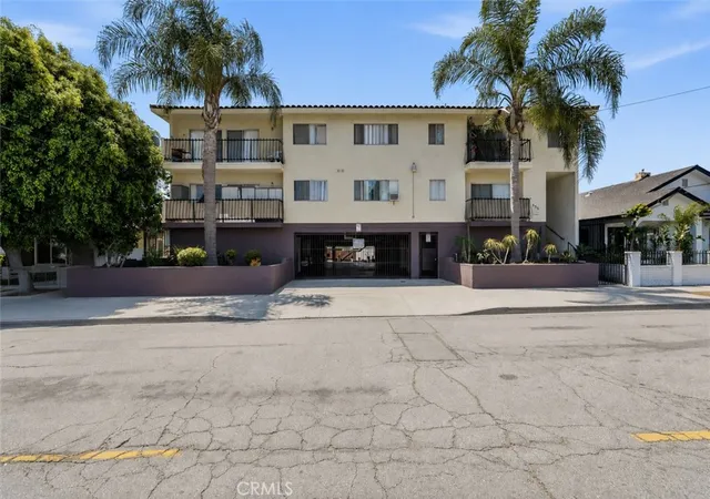 Photo 3 of Multi family home for sale at 635 W 15th Street, San Pedro, CA 90731 | MLS# PV26103217 | Listing updated on 2026-06-11