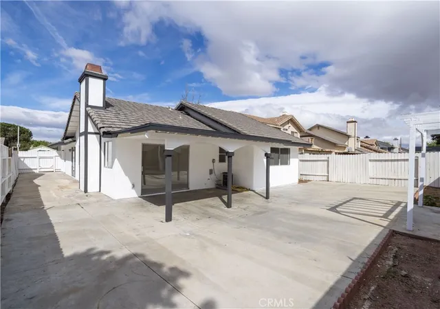4th image of 44662 Foxboro Ct, Lancaster, CA 93535 | MLS# SR26111069