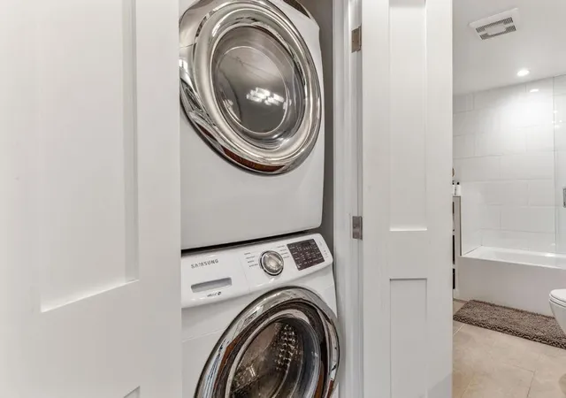 16th image of 431 Capp St #A, San Francisco, CA 94110 | MLS# ML82048154