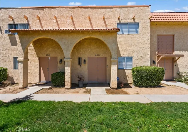 Photo 3 of Condo for sale at 43629 Stanridge Ave, Lancaster, CA 93535 | MLS# SR26110815 | Listing updated on 2026-10-07
