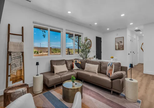 Photo 2 of Single family home for sale at 59825 Calle De Las Flores, Palm Springs, CA 92262 | MLS# 219148182DA | Listing updated on 2026-05-22