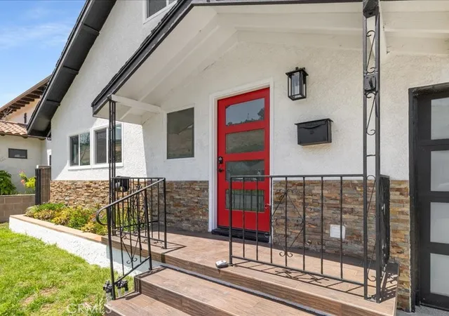 2nd image of 4609 Highgrove Ave, Torrance, CA 90505 | MLS# SB26111234