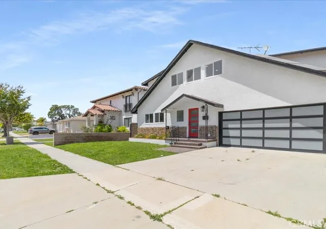 Photo 3 of Single family home for sale at 4609 Highgrove Ave, Torrance, CA 90505 | MLS# SB26111234 | Listing updated on 2026-07-14