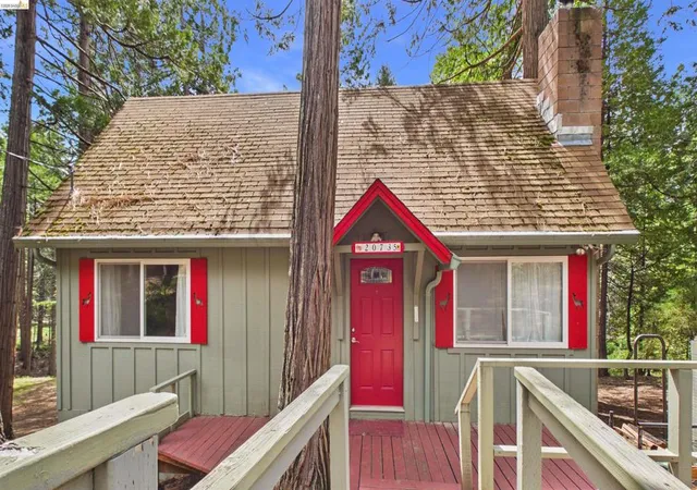 Single family home for sale at 20735 Telele Trl, Mi Wuk Village, CA 95346 | MLS# 41131833