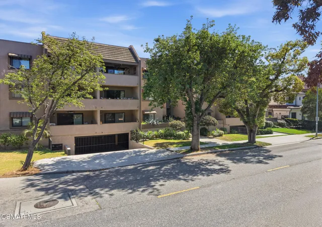 1st image of 356 W California Ave #7, Glendale, CA 91203 | MLS# 226002388