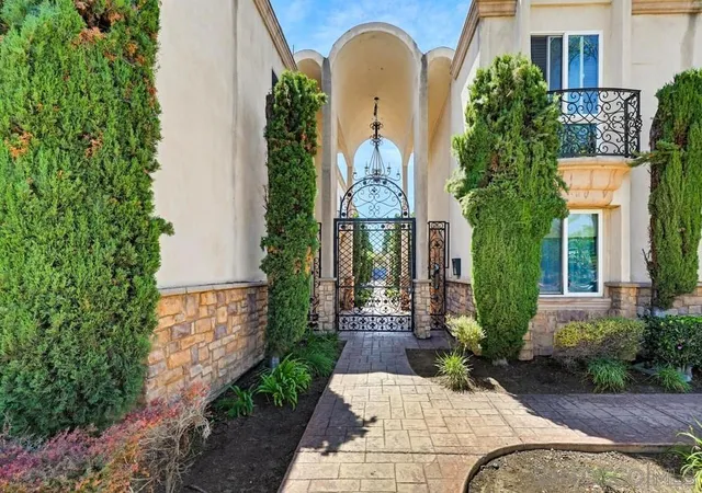 2nd image of 3562 Marlborough Ave #4, San Diego, CA 92105 | MLS# 260012396SD
