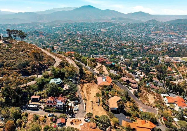 Photo 3 of Land for sale at 4888 Mount Helix Dr, La Mesa, CA 91941 | MLS# 260012400SD | Listing updated on 2026-05-22