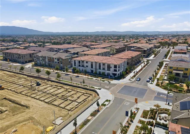 Homes for sale in Eastvale, CA | 12903 Paradiso Dr, Eastvale, CA 92880 | Houzeo