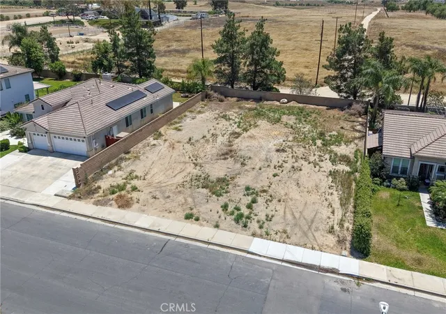 3rd image of 32257 Perigord, Winchester, CA 92596 | MLS# CV26111291