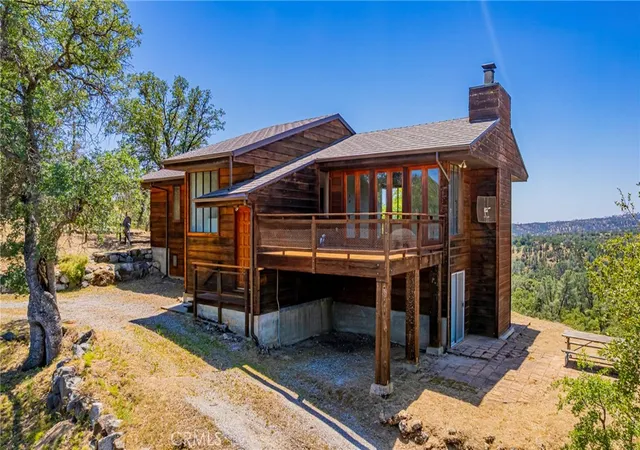 1st image of 32774 Road 400, Coarsegold, CA 93614 | MLS# FR26111077