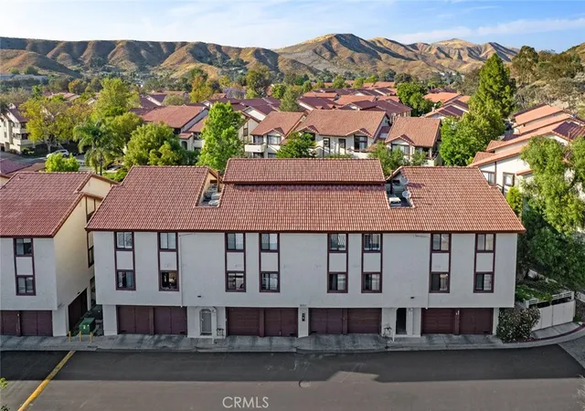 Homes for sale in Canyon Country, CA | 18053 Sundowner Wy #626, Canyon Country, CA 91387 | MLS# SR26111315