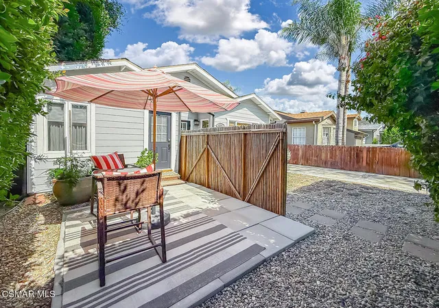 4th image of 4332 Allott Ave, Sherman Oaks, CA 91423 | MLS# 226002393