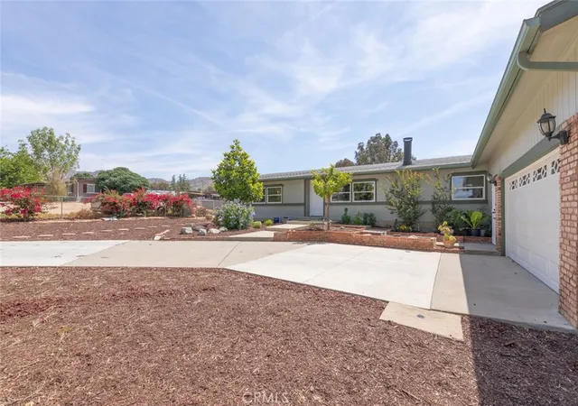 Homes for sale in Homeland, CA | 25340 Sultanas, Homeland, CA 92548 | MLS# SW26101449