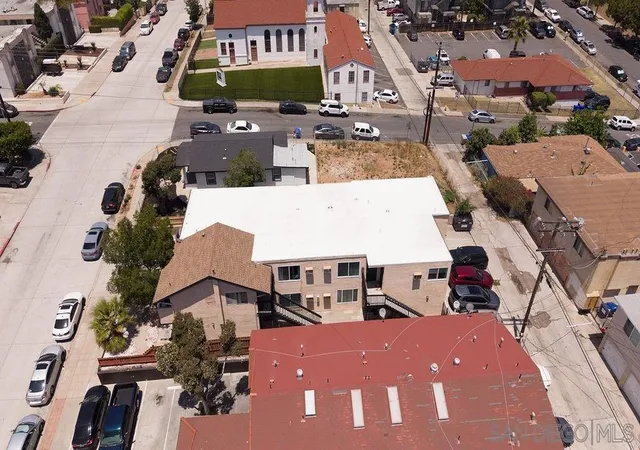 Listing Photo 2 - Condo for sale in building located at 4085 48th, San Diego, CA 92105 - Unit #5