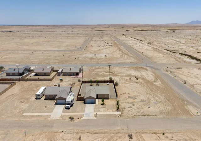32nd image of 1251 Barbara Ave, Thermal, CA 92274 | MLS# 219148195DA
