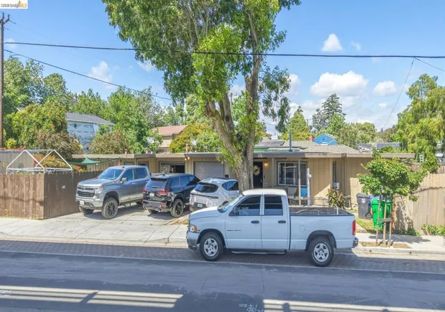 3rd image of 19034 Western Blvd, Cherryland, CA 94541 | MLS# 41135638