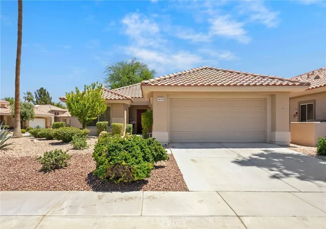 Photo 3 of Single family home for sale at 38742 Burgundy Ln, Palm Desert, CA 92211 | MLS# SW26107360 | Listing updated on 2026-10-06