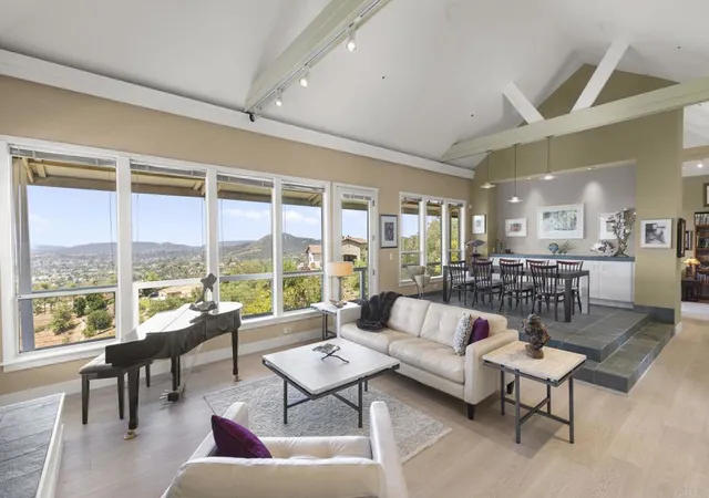 Homes for sale in Poway, CA | 14645 High Valley Rd, Poway, CA 92064 | MLS# PTP2603924