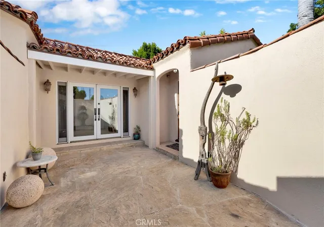 4th image of 11301 Blix, West Toluca Lake, CA 91602 | MLS# OC26110980