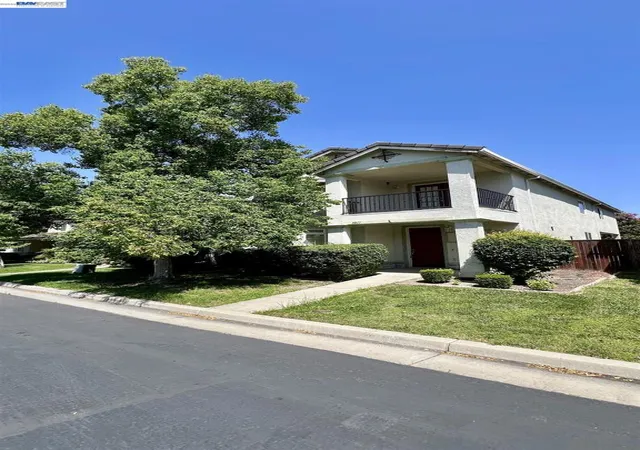 1st image of 3811 Claire St, Stockton, CA 95212 | MLS# 41135649