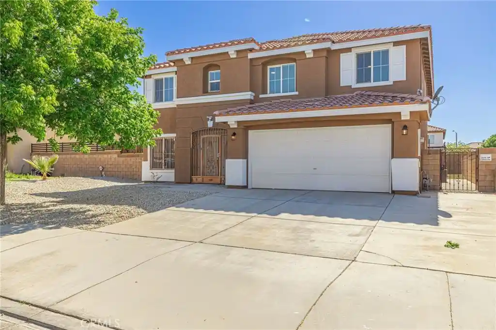 Photo 1 of Single family home for sale at 45123 Palm, Lancaster, CA 93535 | MLS# SR26111573 | Listing updated on 2026-10-17