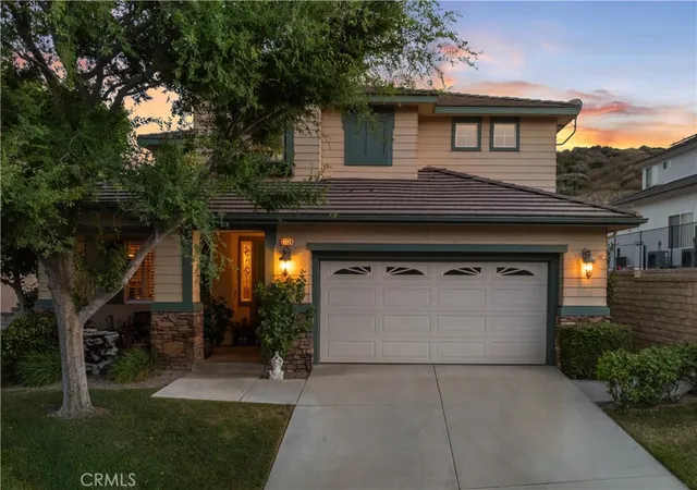 Homes for sale in Saugus, CA | 21124 Cross Creek Dr, Saugus, CA 91350 | MLS# SW26108270
