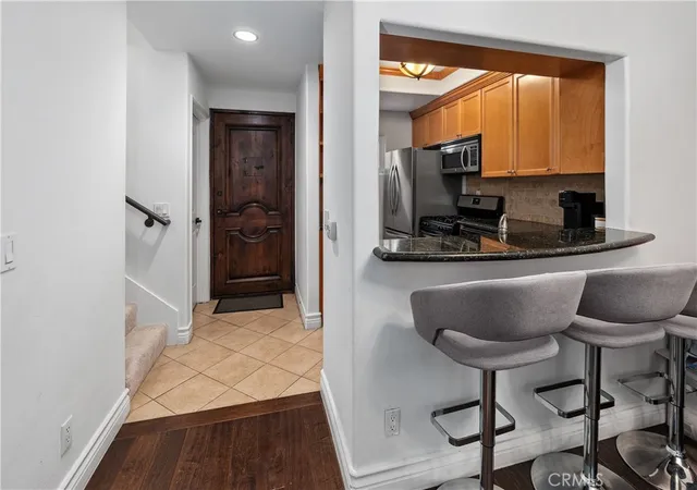 5th image of 4128 Whitsett #109, Studio City, CA 91604 | MLS# GD26110375