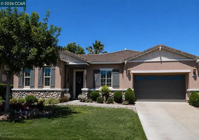 Homes for sale in Rio Vista, CA | 1185 Vintage Dr, Rio Vista, CA 94571 | MLS# 41135665