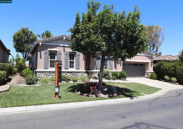 Homes for sale in Rio Vista, CA | 1185 Vintage Dr, Rio Vista, CA 94571 | MLS# 41135665