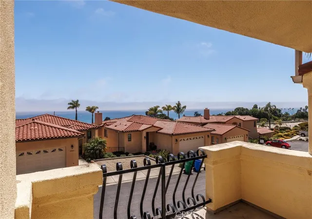 Photo 3 of Single family home for sale at 2070 Costa Del Sol, Pismo Beach, CA 93449 | MLS# SC26106264 | Listing updated on 2026-10-07
