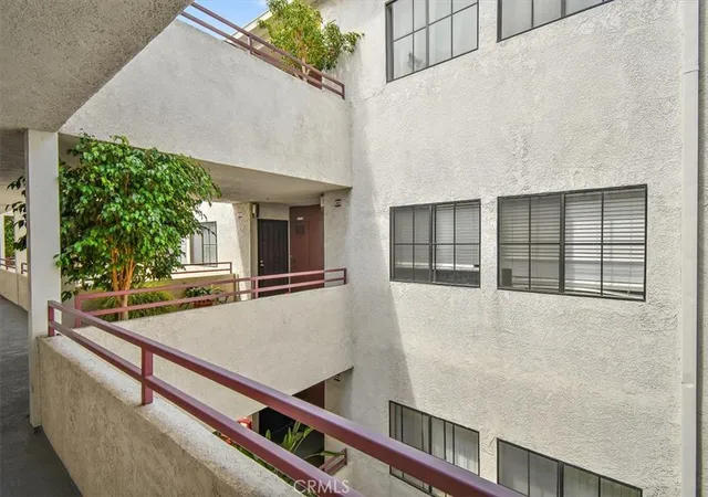 Homes for sale in Long Beach, CA | 730 W 4Th, Long Beach, CA 90802 | MLS# RS26109245