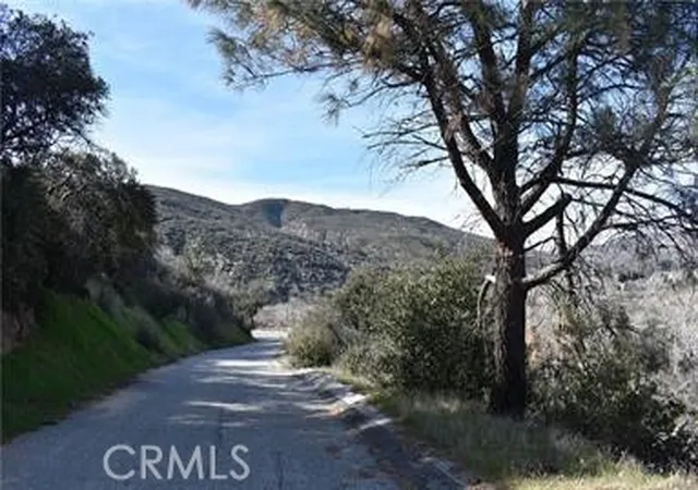 Photo 3 of Land for sale at 1 Vac/austin Way/sylvan Dr, Lake Hughes, CA 93532 | MLS# SR26111662 | Listing updated on 2026-05-22