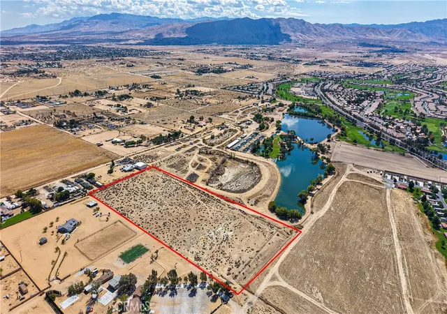 2nd image of 0 Westmont Dr, Apple Valley, CA 92308 | MLS# HD26111670