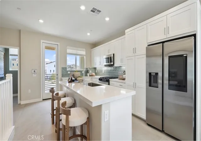Homes for sale in Valencia, CA | 27467 Novella Ln, Valencia, CA 91381 | MLS# OC26111704