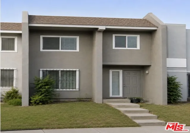 1st image of 418 W Jackson St, Rialto, CA 92376 | MLS# 26837445