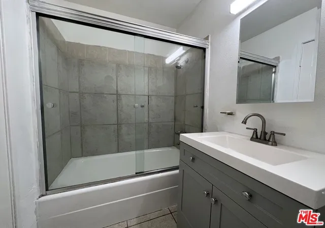 24th image of 418 W Jackson St, Rialto, CA 92376 | MLS# 26837445